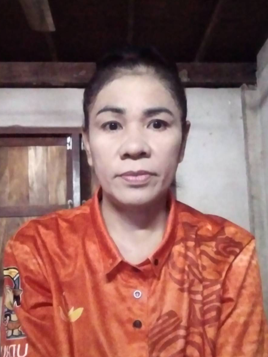 นางสาวหนูรส ลาดละคร