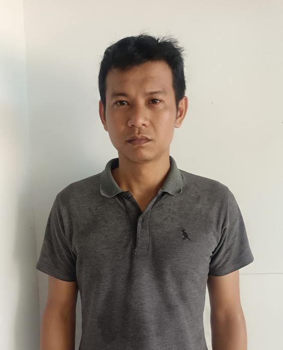 นายสุชาติ โพธิ์ศรี